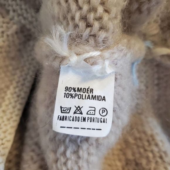 NWT Flaherty Imports Kennebunkport Tan Embroidered Cardigan - Picture 7 of 8